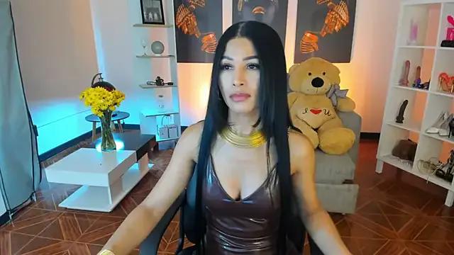 saralife on StripChat