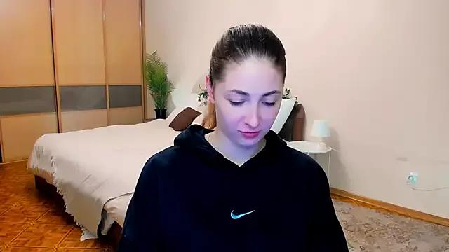SensitiveSooul on StripChat 