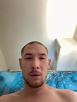 sexywhitedick@xh — Trans women where u at