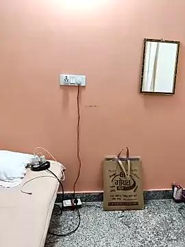 Freechat Shalu_G on StripChat