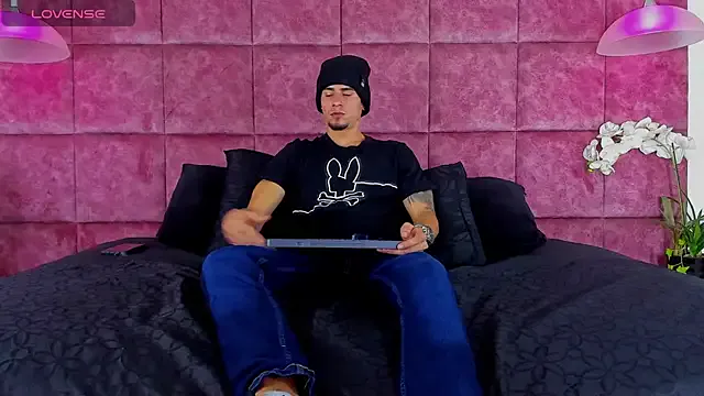 SharonTygaX — All Naked+ Show Hot