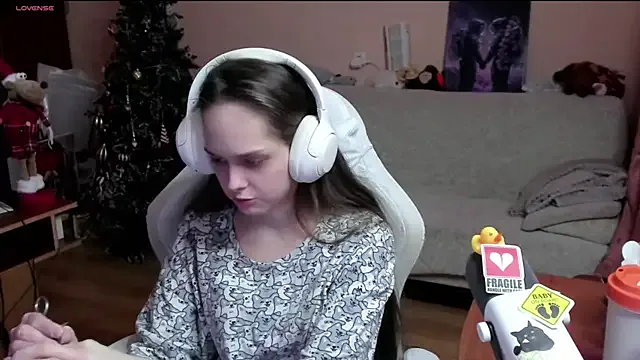 SharybbFace on StripChat