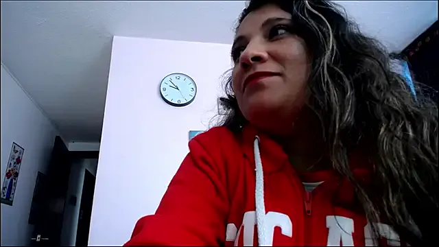 SKARLET_KOVA