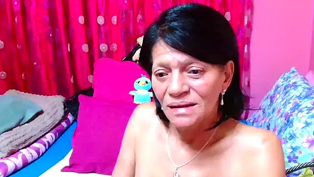 Freechat SLUTTYROXY on StripChat