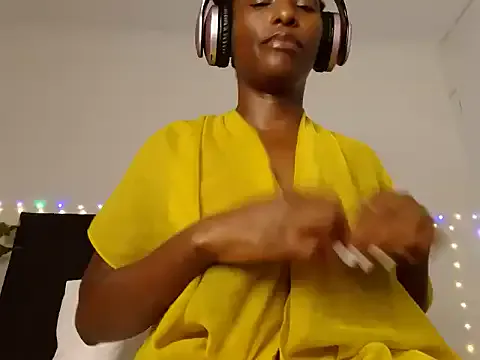 SoftRosee — ITS MY BIRTHDAY WEEK. GIVE ME LOVE KINGs