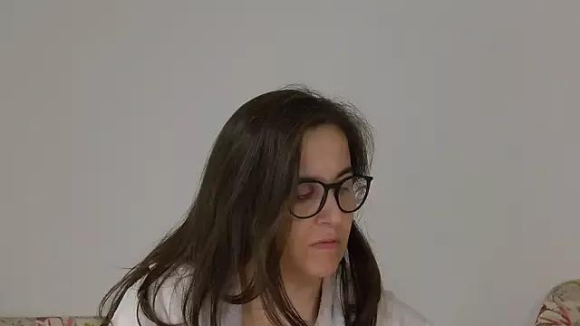 Checkout StripChat's SophieeRain SophieeRain from StripChat