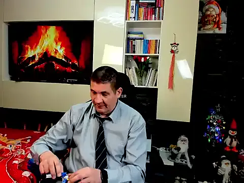 SpartacusDaddy48 — Cum Show