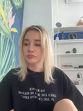 SSSATIVA_model on StripChat 