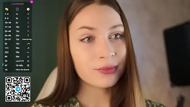 Stella_of_steel — Pinch my nipples