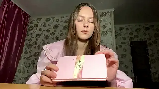 StephaniCute — Show pictures