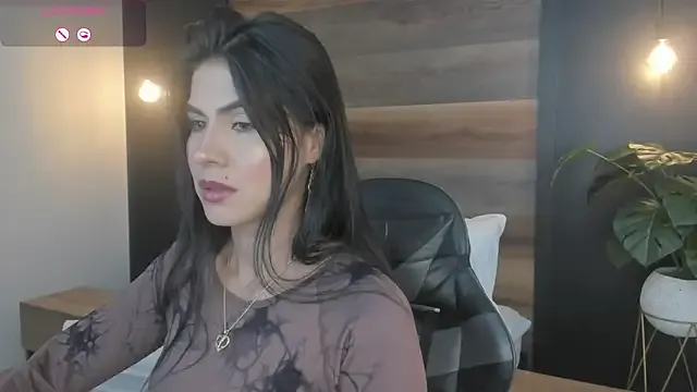 stephanya_ — show my tits + suck my nipples