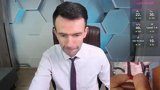 SteveTiger on StripChat