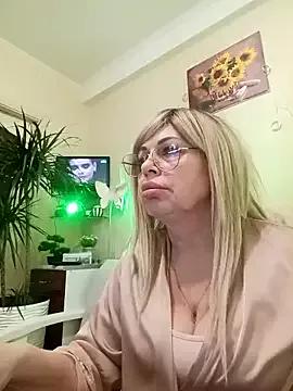 SusieNoreen on StripChat 