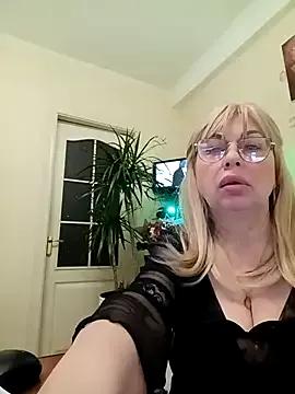 SusieNoreen on StripChat 
