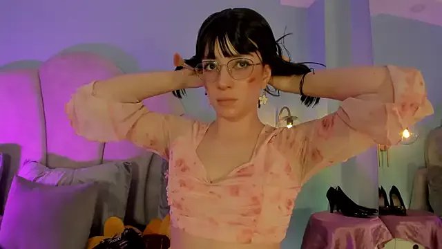 sweeet_peach on StripChat 