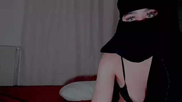 sweet_diazzz on StripChat 