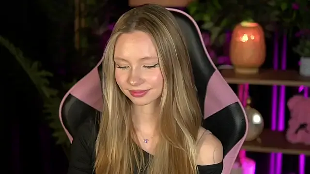 SweetDaisy_me — Make me smile at my first day!