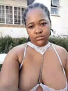 SweetJuicyPussy_ on StripChat 