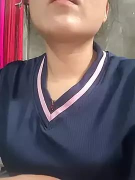 Sweetlove_77 on StripChat 