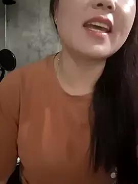 Sweetlove_77 on StripChat 