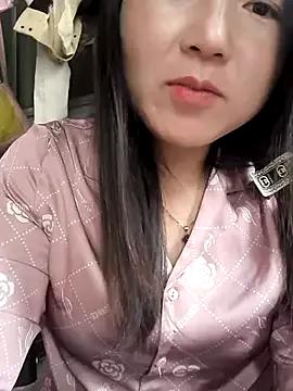 Sweetlove_77 on StripChat 
