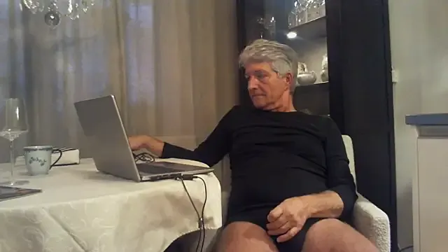 Swegay12-Exhi — Cum for you