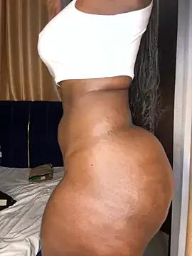 t-Booty_risky_ on StripChat