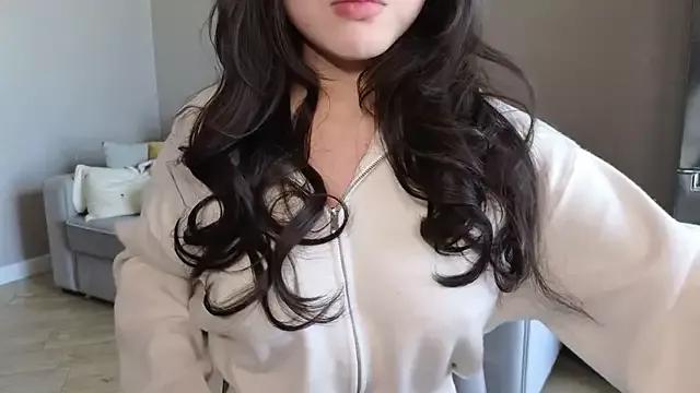 TammiLou on StripChat 