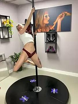 TheRealJessyLey from StripChat