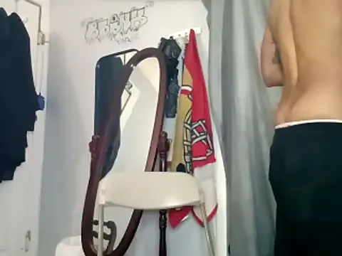 TheRealMrDLlong — I broke my phone and I'm desperate need