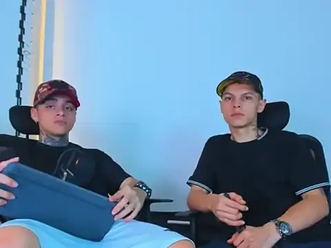 Thomas-Wil — suck dick and balls