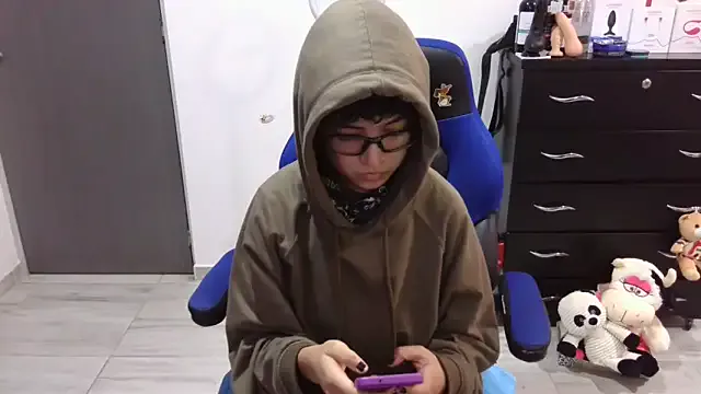 thomascooper7 on StripChat