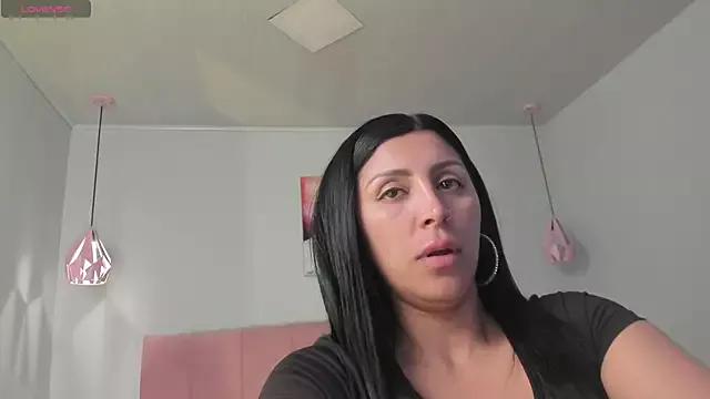 tiffani__love on StripChat 