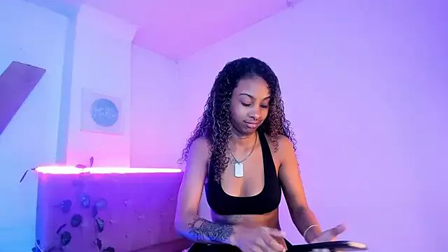 Triipsy on StripChat 