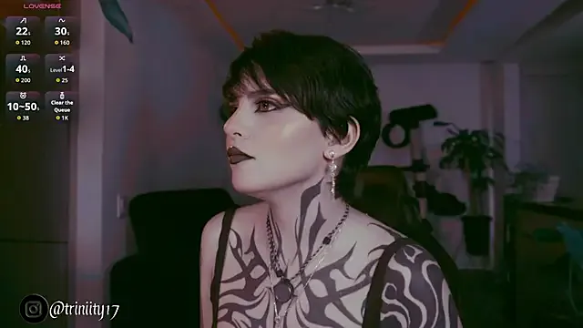 Trinity___s on StripChat