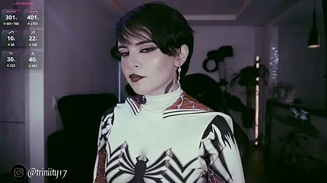 Trinity___s on StripChat