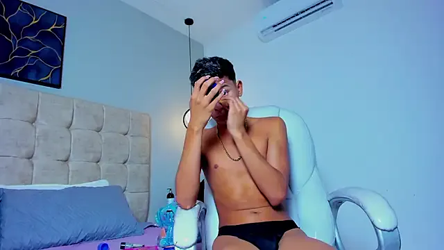 twink_royale18 — cum