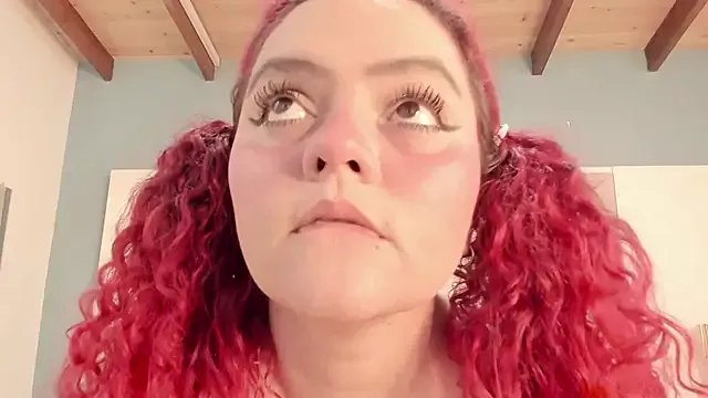 Twwiiggy on StripChat 