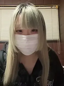 uni_nvqnl2 — Freechat on StripChat