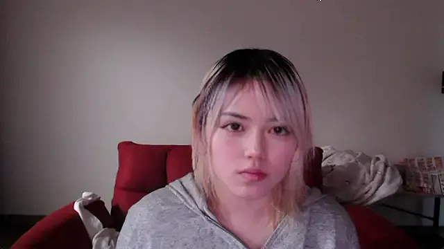 uru_luv000 — Freechat on StripChat