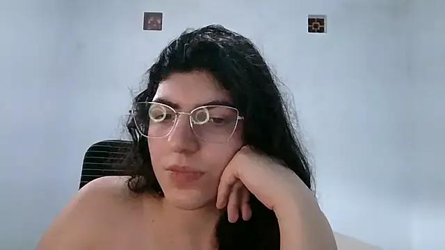 vamari2025 on StripChat 