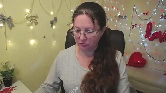 VanessaHotts — glitter for you