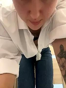 VanillaCakes from StripChat