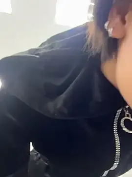 VioletAsh on StripChat