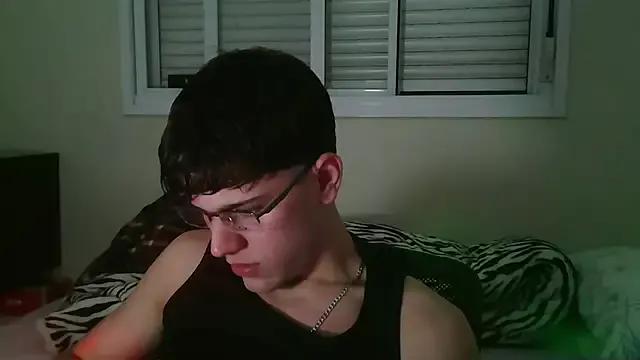 vitorsafado19 on StripChat