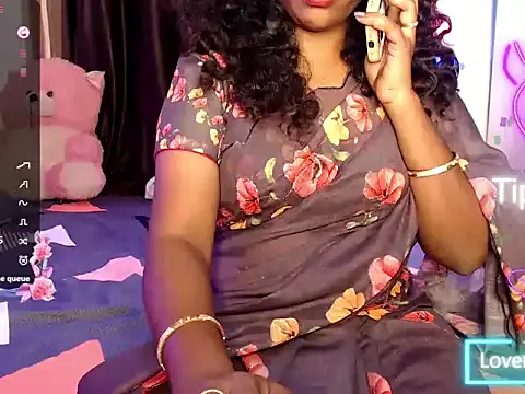 VixenNandhu — Creami Boobs