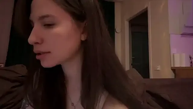 Voytinyme on StripChat