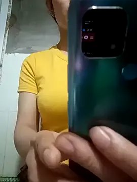 Vyvyy06 on StripChat 