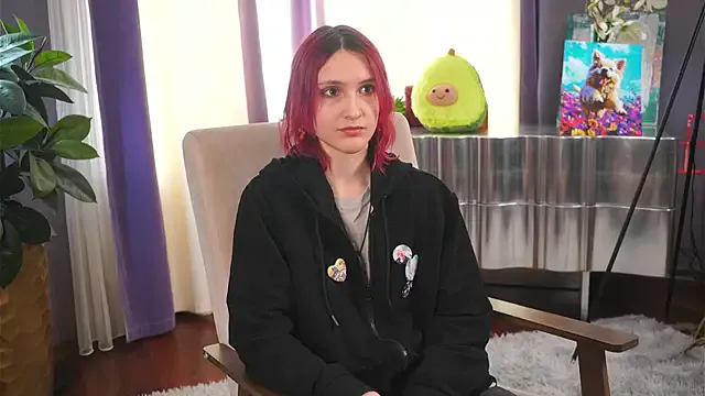 WenVanabel — do you want to see my lips closer?