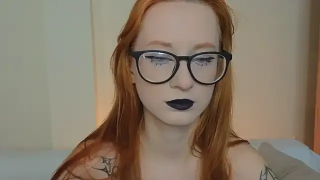 WICKEDEMBER on StripChat